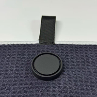 Serviette de golf magnétique 4-en-1 avec aimant super puissant, en microfibre gaufrée, avec brosse et icônes