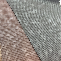 Fabricant chinois de tissu en cuir synthétique PU extensible imperméable gaufré fin pour vêtements