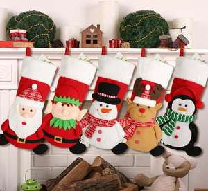 Calcetín Navideño de Peluche con Muñecos de Santa Claus, Muñeco de Nieve, Reno y Pingüino para Decoración Colgante del Árbol de Navidad, Adorno para Regalo de Dulces - Product Image 2