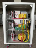 Stabilisateur de tension triphasé SVC/TNS-100KVA entièrement en cuivre pour ligne de production pharmaceutique