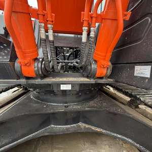 HITACHI รถขุดตีนตะขาบไฮดรอลิก ZX350-5G มือสองพร้อมปั๊มเครื่องยนต์ Motor-202KW น้ำหนัก35ตัน - Product Image 5