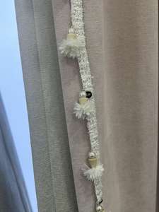 Le projet utilise intensément des rideaux de plafond personnalisés roses pour les bureaux et les hôtels. - Product Image 4