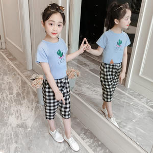 Ensembles de vêtements pour enfants, pantalons en jean à carreaux pour enfants avec imprimé cactus de la boutique en ligne en gros - Product Image 2