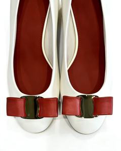 <span class=keywords><strong>Scarpe</strong></span> di Lusso <span class=keywords><strong>con</strong></span> Fiocco Rosso e <span class=keywords><strong>Tacco</strong></span> <span class=keywords><strong>Basso</strong></span>, <span class=keywords><strong>Eleganti</strong></span> in Pelle Bianca <span class=keywords><strong>con</strong></span> <span class=keywords><strong>Tacco</strong></span> Medio - Product Image 5