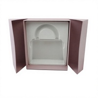 Boîte cadeau rigide de luxe à double porte avec ruban satiné, boîte de style livre rose personnalisée, insert en EVA blanc, cosmétiques, bijoux, estampage, logo personnalisé