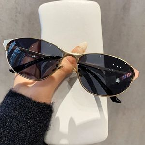 แว่นกันแดดสไตล์พังก์ Y2K คุณภาพสูง ปี 2026 สำหรับผู้หญิง หรูหรา วินเทจ กำลังเป็นที่นิยม - Product Image 2