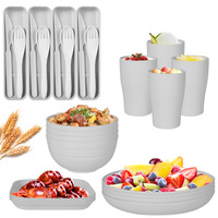 Ensemble de vaisselle carré blanc laiteux en composite de paille de blé et plastique, comprenant assiette, bol, tasse, couteau, fourchette, cuillère, portable et compatible micro-ondes