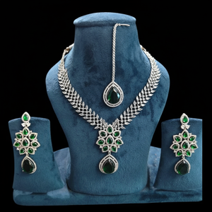 สร้อยคอประดับเพชรประกายทองสำหรับผู้หญิงสำหรับงานแต่งงานแบบออสเตรีย - Product Image 1