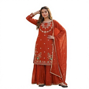 Robe Anarkali brodée rouge rouille pour femme, tenue de mariage indienne traditionnelle, longueur cheville, en coton, coupe classique - Product Image 1