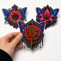 Autocollant en vinyle gothique personnalisé, motif floral sombre, papillon, œil, autocollant découpé à la forme, auto-adhésif, repositionnable, pour skateboard, casque