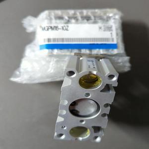 Cylindre triaxial Original-SMC MGPM16-10Z - Product Image 3