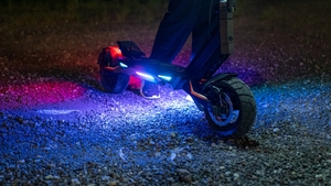 Scooter eléctrico para Kukirin T3 Modelo de aluminio de dos ruedas Scooter inteligente con batería de litio de 15.6Ah - Product Image 2