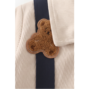 Lindo pelele de pana con aplique de oso, tirantes, cuello vuelto y manga corta para bebé, sin etiqueta, para primavera - Product Image 6