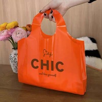 Sacs à vêtements en plastique haute clarté avec trous de poinçonnage sacs à provisions personnalisés pour vêtements Boutique vente au détail couverture emballage en vrac