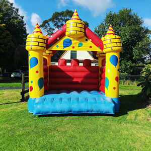 Trampoline gonflable au design réaliste de <span class=keywords><strong>château</strong></span> avec enclos de sécurité renforcé pour une protection anti-chute - Product Image 4