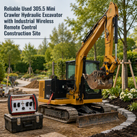 Mini-excavatrice sur chenilles 305.5 avec godet de 0,22 m³ et télécommande sans fil industrielle pour travaux d'aménagement paysager