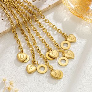 Pulseras de Acero Inoxidable Hongtong C1-178 con Baño de Oro de 18K, Cierres <span class=keywords><strong>OT</strong></span>, 26 Letras, Colgante de Corazón, Joyería de Moda - Product Image 1