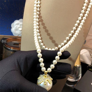 Korean Style Double Layer Pearl Necklace AAA Grade Large Pendant U-Shaped Chain Everyday Wear - Product Image 2