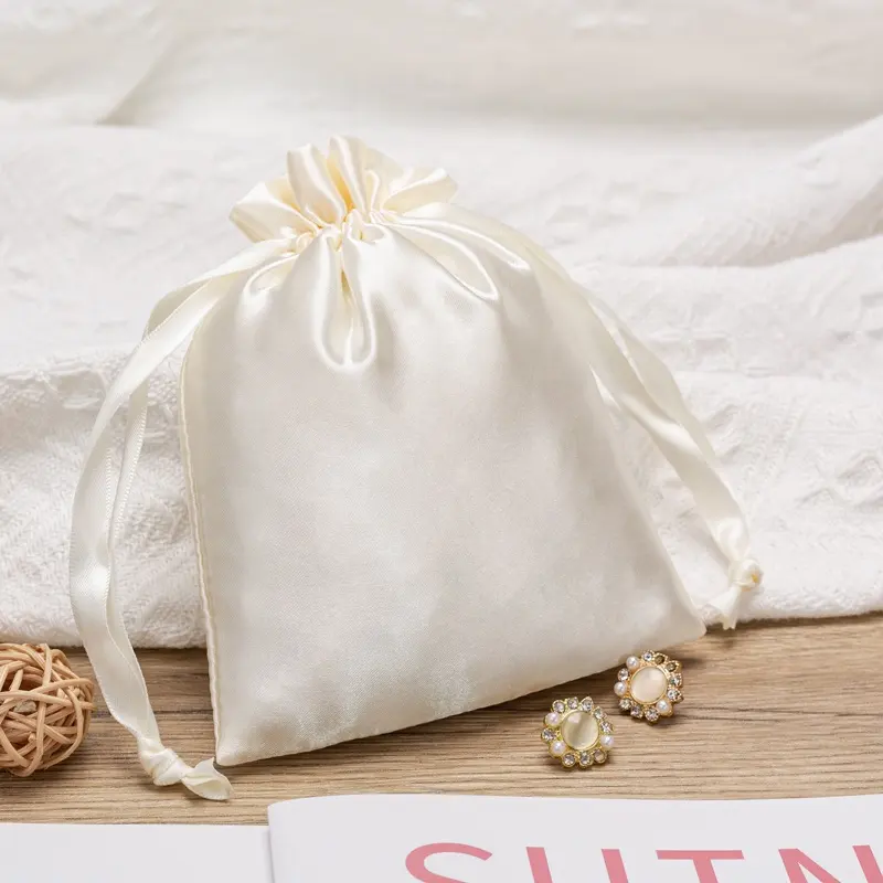 Luxury Custom large Satin Packaging Bags For Hair Extensions Luxury Custom Logo Weave Hair Dust Storage Bag