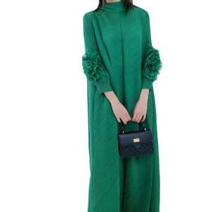 Haute qualité Pan <span class=keywords><strong>fleur</strong></span> Long Style printemps <span class=keywords><strong>et</strong></span> automne nouvelle couleur unie tempérament longue taille ample <span class=keywords><strong>robe</strong></span> plissée - Product Image 5