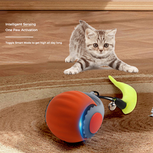 Potente Bola Automática para Gatos con Velocidad Ajustable - Product Image 4