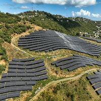 Structure de montage au sol en aluminium pour panneaux solaires, système de fixation solaire pour pentes irrégulières, qualité assurée