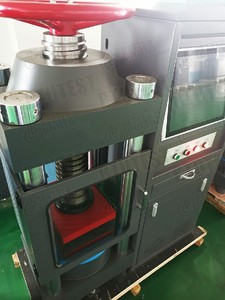 Machine d'essai de compression automatique 2000-3000 kN EN ASTM pour blocs de béton et cylindres - Product Image 4