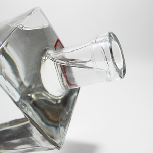 Cao cấp 500ml Flint thủy tinh trái cây rượu vang chai rỗng rõ ràng vuông rượu vang đỏ Vodka Whisky rượu mạnh chai với nút chai nhãn - Product Image 4