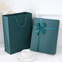 Boîte cadeau rigide personnalisée avec logo imprimé, couvercle et base, pour bijoux, baskets, pelliculage mat, estampage à chaud, biodégradable, recyclable