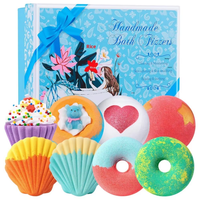 OEM Boule de bain hydratante en forme de gâteau ou de cœur, aux fleurs séchées chinoises, aux huiles essentielles, au beurre de karité et à la lavande, faite main