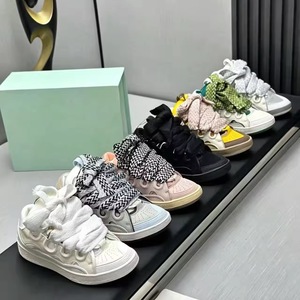 Zapatillas <span class=keywords><strong>de</strong></span> skate con punta redonda para hombre y mujer, suela <span class=keywords><strong>de</strong></span> goma gruesa, <span class=keywords><strong>zapatos</strong></span> informales, cordones trenzados coloridos, calzado para caminar por la calle - Product Image 1