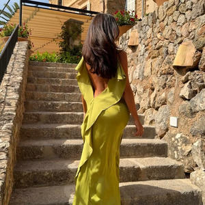 2025 Şık Moda Lüks Abiye Parti Elbisesi Sırtı Açık Özel Kesim Dikişli Saten Polyester Kumaş Seksi Kadınlar Balo Parti Elbisesi - Product Image 1