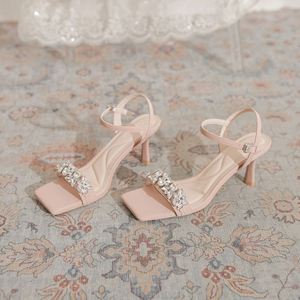 Sandalias de tacón bajo fino para mujer, estilo francés, con correa de botón y cristales, estilo hada, para verano - Product Image 1