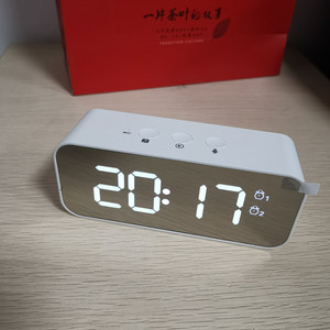 Ghi âm đồng hồ báo thức tùy chỉnh nhạc chuông sáng tạo dễ thương đầu giường đồng hồ dạ quang cá tính âm nhạc đồng hồ <span class=keywords><strong>Led</strong></span> thông minh - Product Image 2