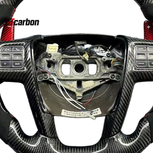 YTcarbon pour <span class=keywords><strong>Chrysler</strong></span> <span class=keywords><strong>200</strong></span> 300 200C 300C TC Pièces automobiles Accessoires intérieurs de voiture Volant personnalisé en cuir et fibre de carbone véritable - Product Image 4