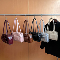 Sac fourre-tout moyen en PU rétro personnalisable, grande capacité, fermeture éclair sous le bras, design de niche pour femmes, meilleures ventes 2025