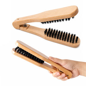 <span class=keywords><strong>Cepillo</strong></span> de pelo de cerdas de jabalí antiestático de doble cara en forma de V con mango de madera natural premium para extensiones de cabello y alisado - Product Image 2
