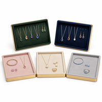 Plateau de présentation de bagues en velours de luxe avec cadre en métal doré, organisateur de bijoux pour comptoir de vente au détail
