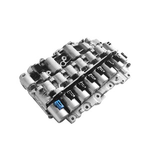 Conjunto de cuerpo de válvula de transmisión automática UA80E, pieza de motor para accesorios de coche Toyota - Product Image 1