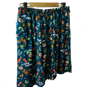 กางเกงขาสั้นชายหาดพิมพ์ลายโพลีเอสเตอร์/เรยอนสำหรับฤดูร้อน ทรงหลวม 5 นิ้ว สวมใส่สบาย น้ำหนักเบา ระบายอากาศได้ดี ไซส์ใหญ่ สำหรับใส่กลางแจ้ง - Product Image 3