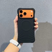 Coque de téléphone magnétique en silicone liquide ondulé de couleur unie pour iPhone 14 15 16 17 Pro Max 18 Pro 18 Pro Max 17E 7/8SE