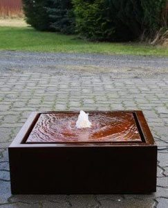 Fontaine d'eau plate en acier Corten pour jardin - Product Image 2