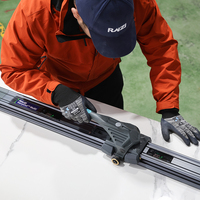 Rail de guidage électrique intelligent Raizi SmartRail avec verrouillage par aspiration pour la découpe de carreaux et dalles de grand format