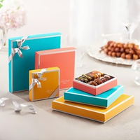 Dossiers en carton de haute qualité avec logo personnalisé, gaufrage, laminage mat, dorure à chaud, emballage cadeau de luxe recyclable, couleur personnalisée