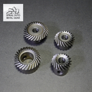 ปีกนกล้อมงกุฎมือซ้าย - Product Image 2