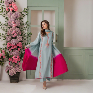 Ensemble Salwar Kameez Traditionnel pour Femme Bleu Clair avec Manches Teintées Rose, Broderie Florale, Coton, Coupe Ample, Longueur Cheville - Product Image 1