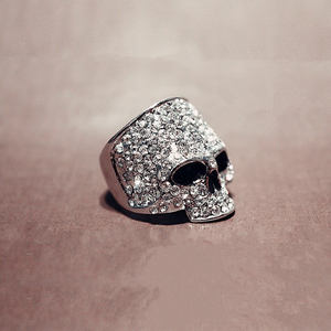 Anelli Punk <span class=keywords><strong>Rock</strong></span> JY all'Ingrosso, Anello con Teschio in Cristallo e Strass Nero, Oro e Argento, Gioielli da Uomo - Product Image 2