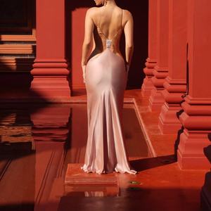 Vestido Maxi Largo de Verano para Mujer, Personalizado al por Mayor, con Lentejuelas, Tirantes Finos, Suave, Sin Mangas, con Cuentas, Formal, Sin Espalda - Product Image 2