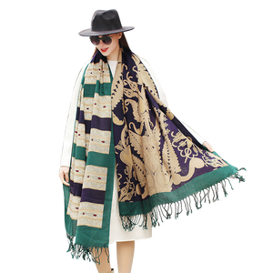 <span class=keywords><strong>Sciarpa</strong></span> Lunga Oversize Dana Xu con Stampa Floreale Digitale, Elegante <span class=keywords><strong>Sciarpa</strong></span> <span class=keywords><strong>in</strong></span> <span class=keywords><strong>Lana</strong></span> per Donne, Calda e Alla Moda per l'Inverno - Product Image 3