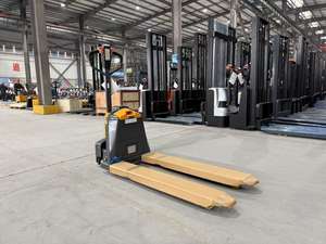 Chariot élévateur à palettes entièrement électrique WELIFT 1,5 tonne 2000 kg 3300 lb, batterie lithium-ion 24V/48V, nouveau style, facile à utiliser - Product Image 4